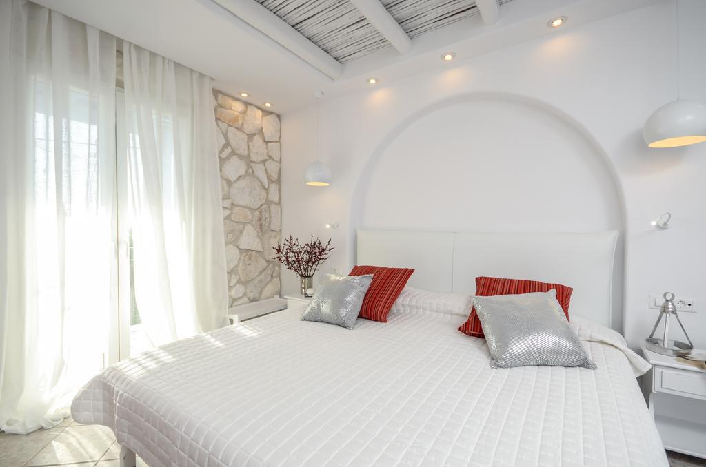 Naxos Evilion Luxury Apartments & Suites Naxos City Номер фото