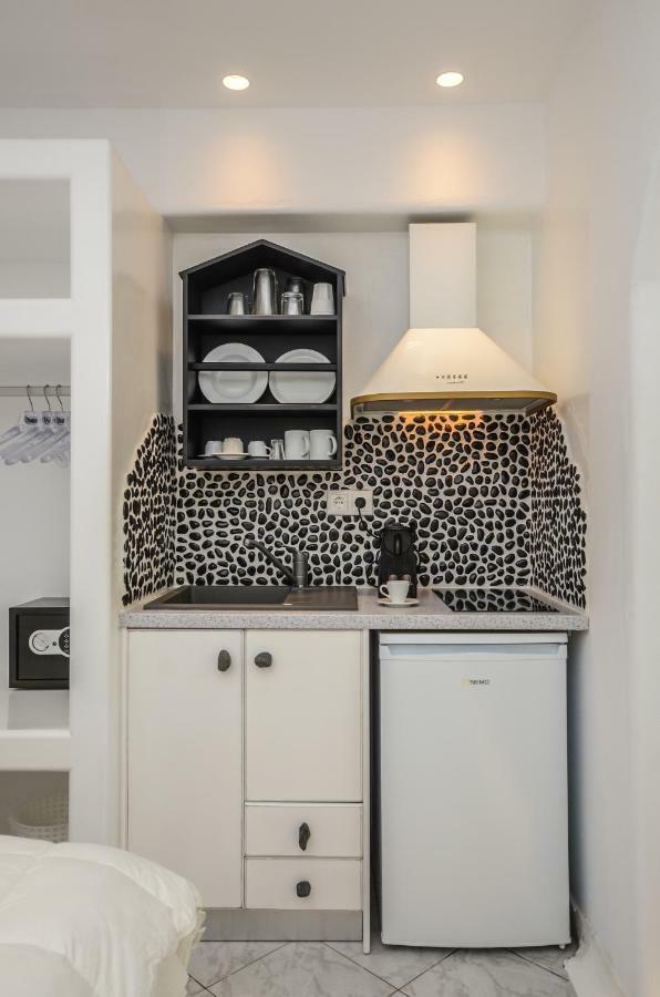 Naxos Evilion Luxury Apartments & Suites Naxos City Экстерьер фото